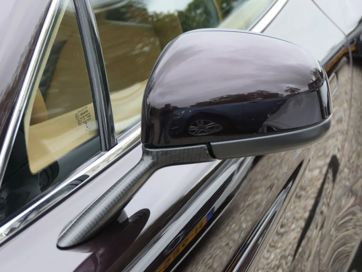 6.0 V12 Touchtronic Ceramic brakes / Bang&Olufsen / Navigatie