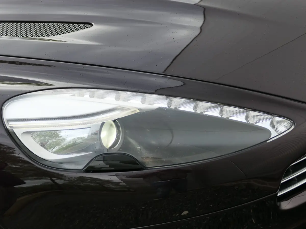 6.0 V12 Touchtronic Ceramic brakes / Bang&Olufsen / Navigatie