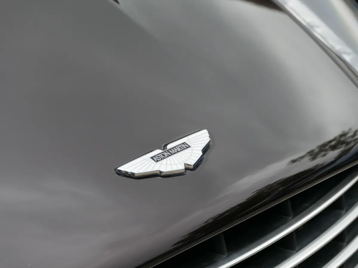 6.0 V12 Touchtronic Ceramic brakes / Bang&Olufsen / Navigatie