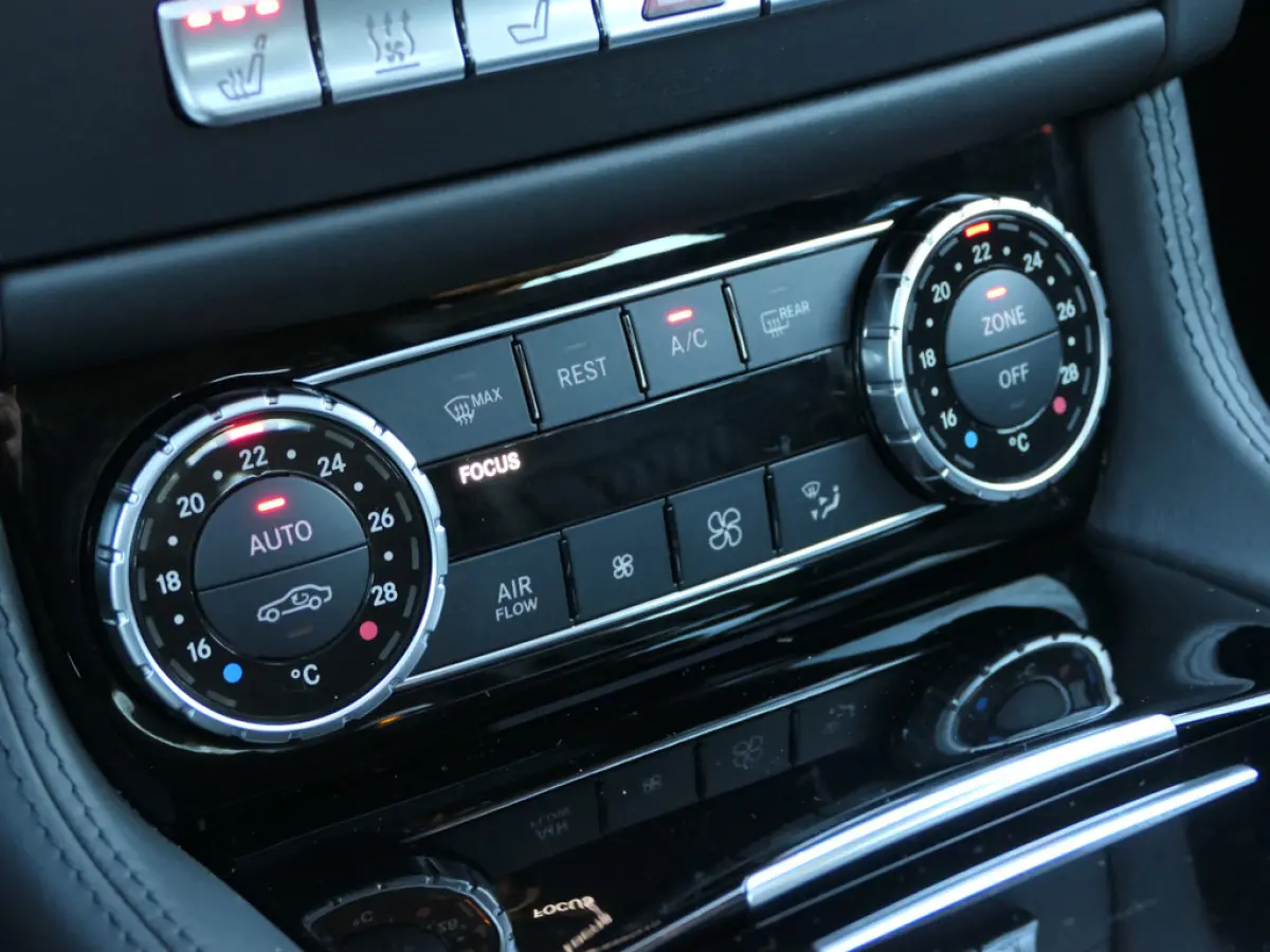 400 Schuifdak / Luchtvering / Harman Kardon / Nap