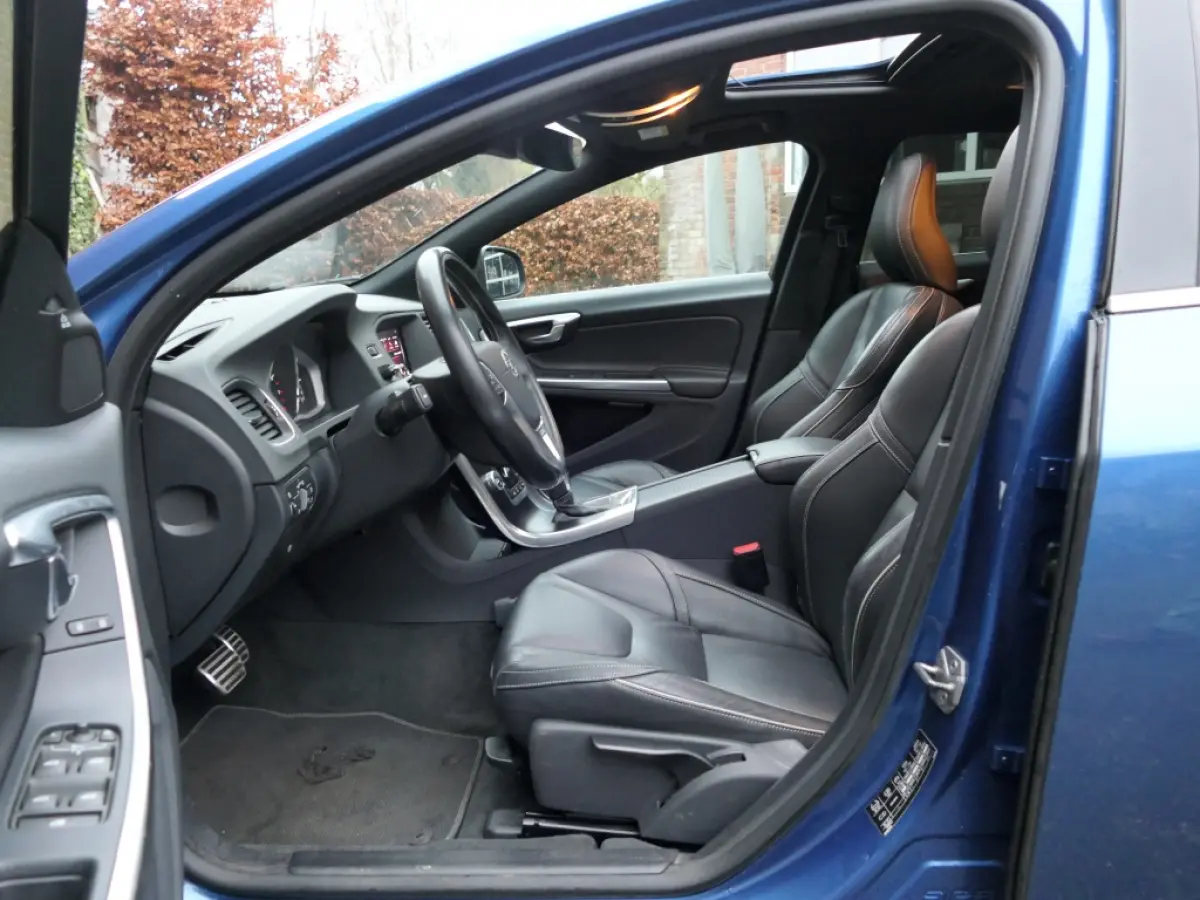 2.0 T4 AUT Bus. Sport 12 MND garantie Schuifdak / Adaptive Cruis