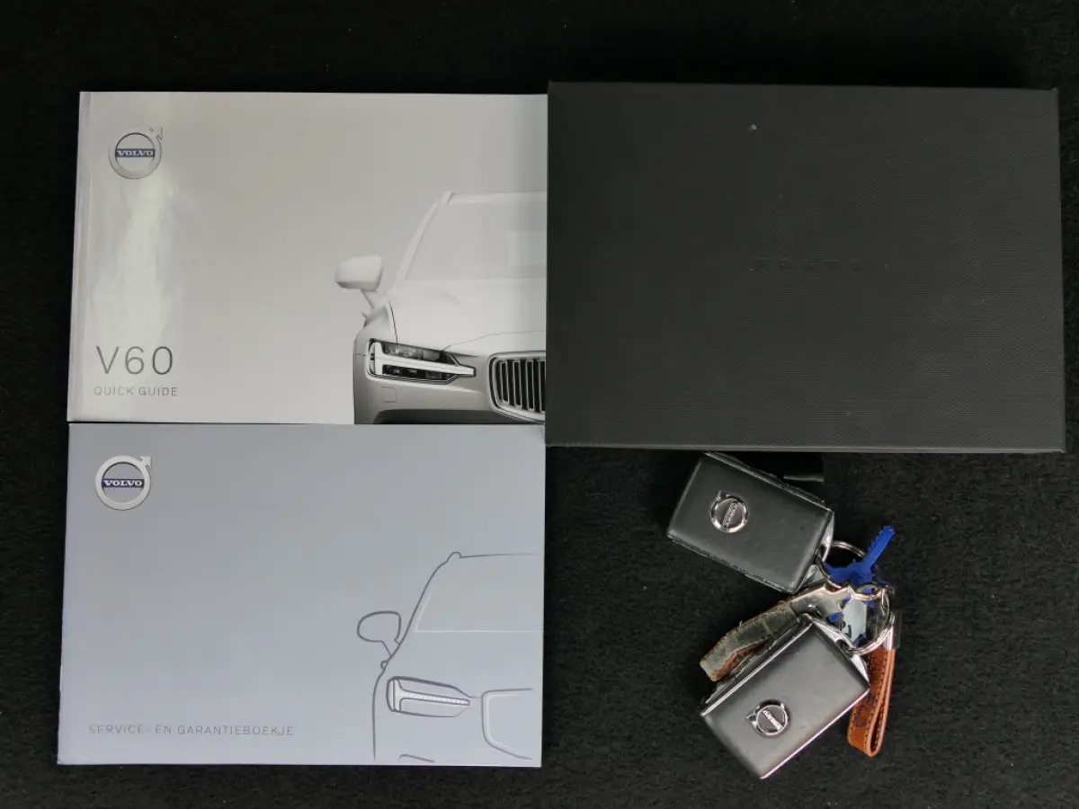 T4 AUT R-Design 12 MND garantie Pilot assist / Camera / Trekhaak