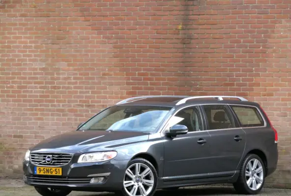 3.0 T6 AWD Summum Schuifdak / Xenon / Trekhaak / Premium sound