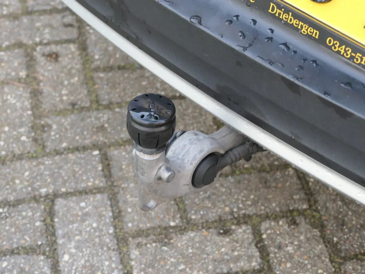 1.5 T3 AUT Momentum Pro 12MND garantie / Pilot assist / DAB+ / C