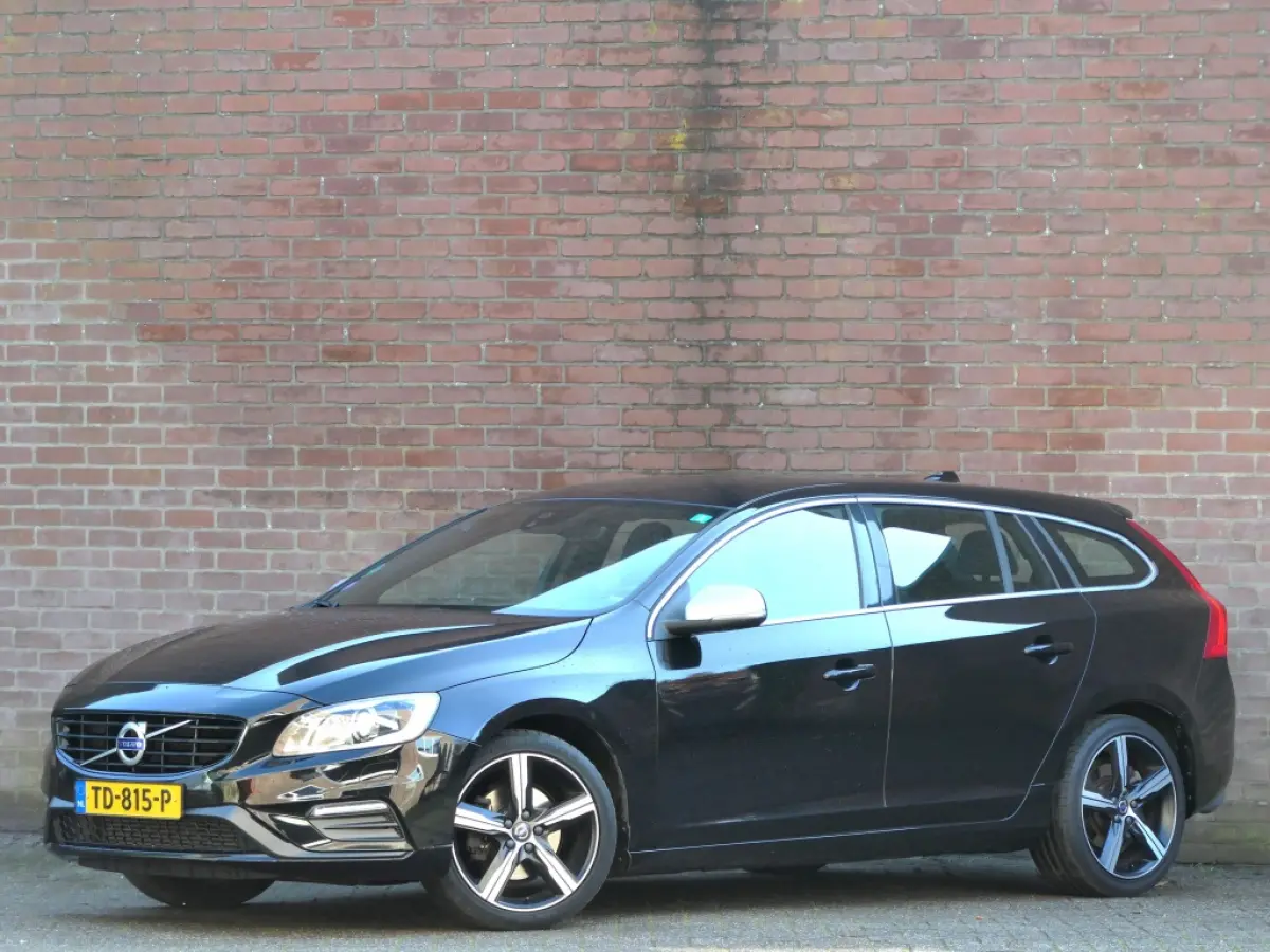 T4 Business Sport 12 MND garantie Xenon / Trekhaak / Navi