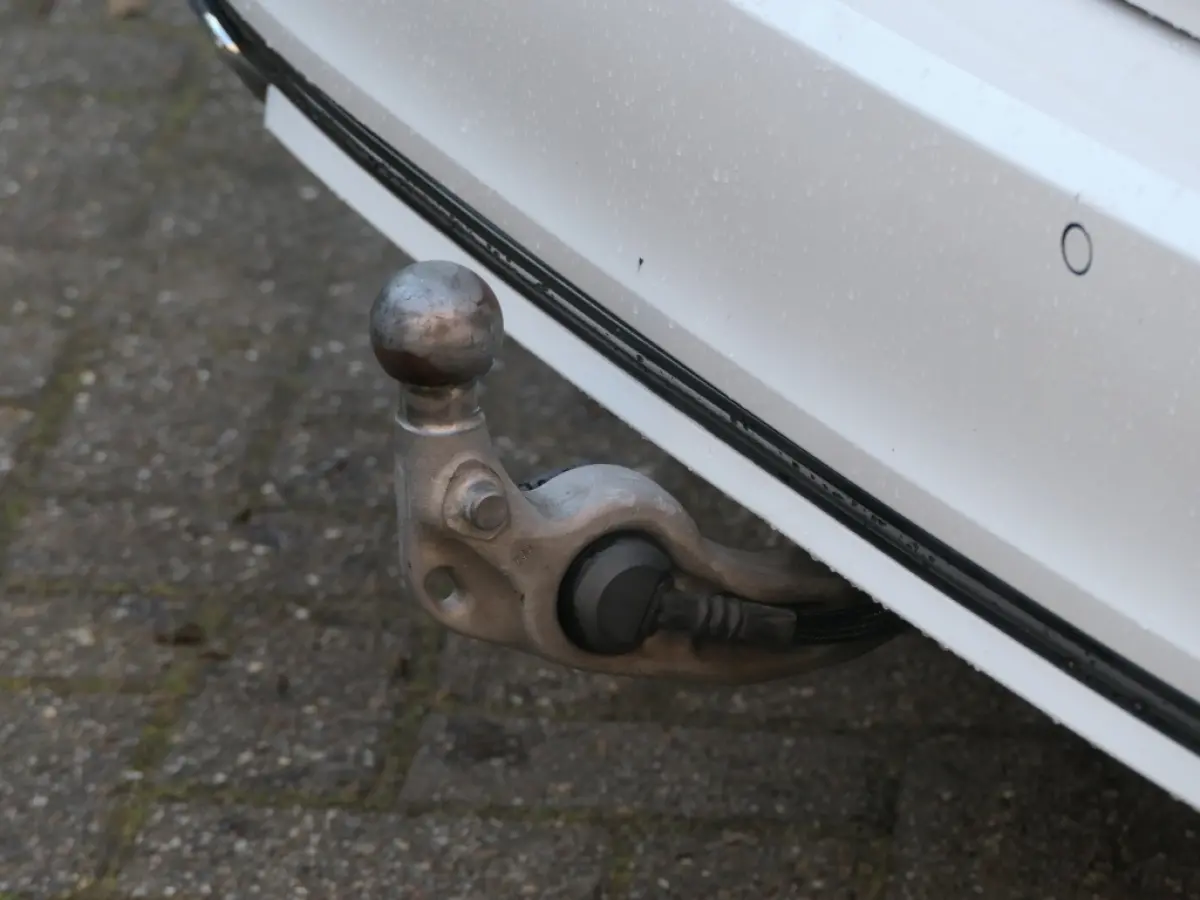 2.0 T4 R-Design 12 MND garantie / Panoramadak / DAB+ / stuur ver