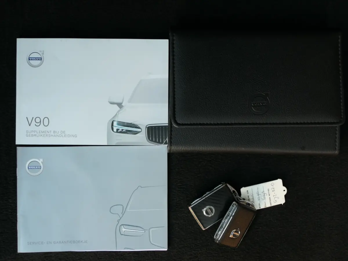 2.0 T4 R-Design 12 MND garantie / Panoramadak / DAB+ / stuur ver