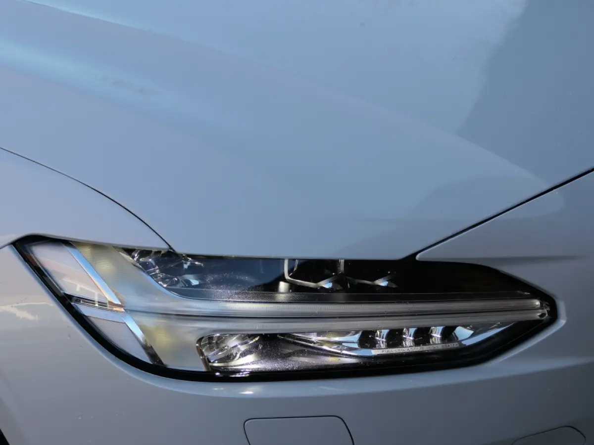 2.0 T4 R-Design 12 MND garantie / Panoramadak / DAB+ / stuur ver