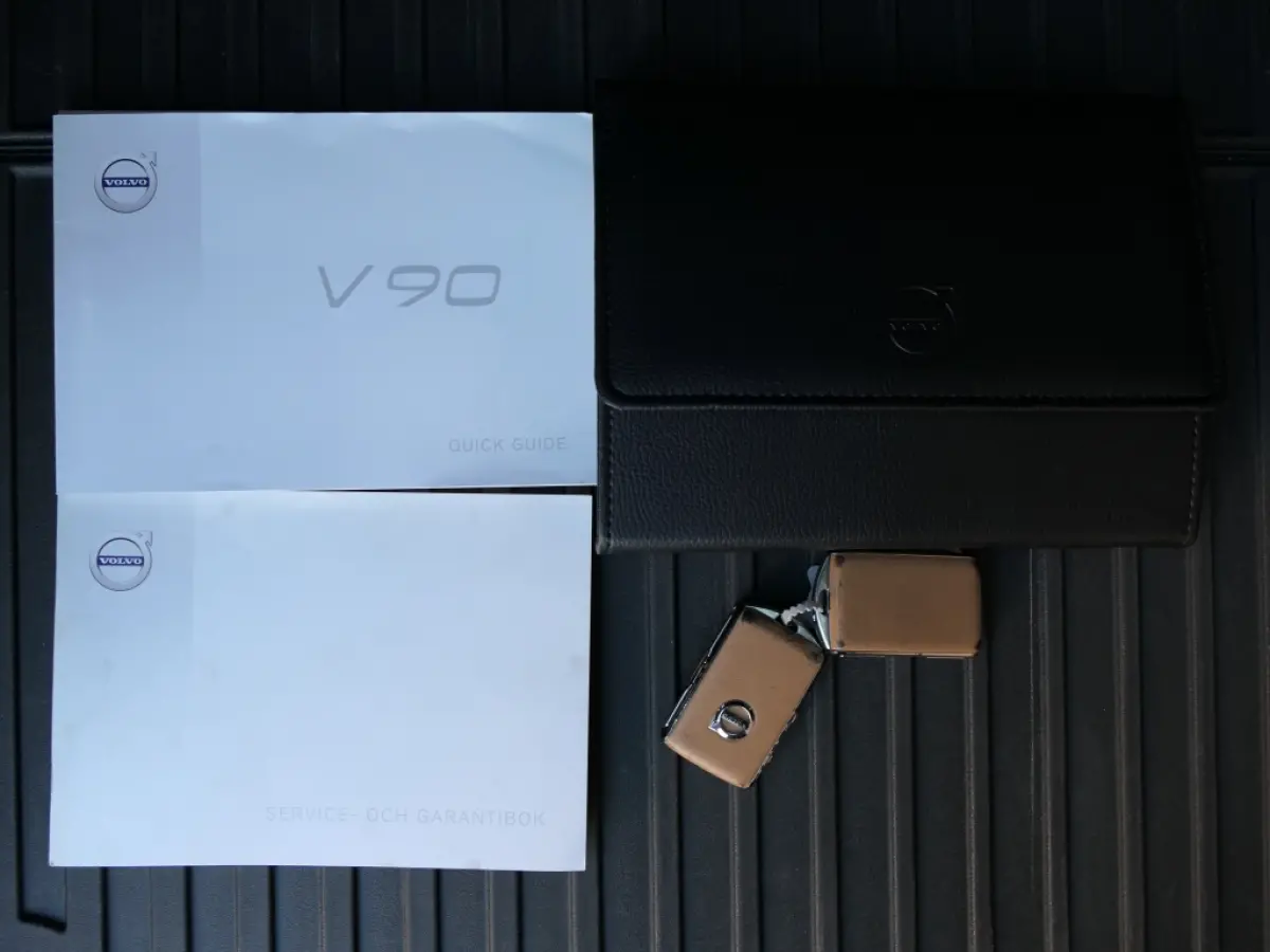 2.0 T5 Inscription / 360° camera / Trekhaak / Stuurverwarming