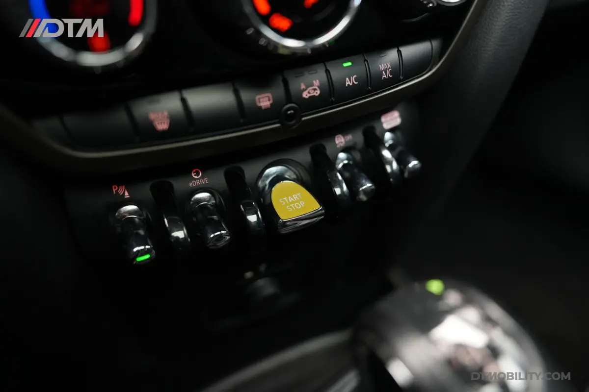 2.0 Cooper SE ALL4 Northwood Edition | Panoramadak | Camera | Leder | Head-Up Display |