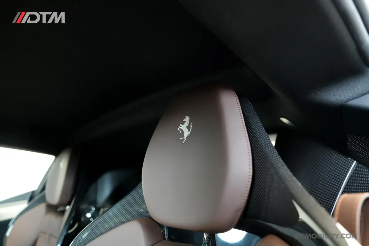 4.0 V8 | Assetto Fiorano | Daytona Racing seats |