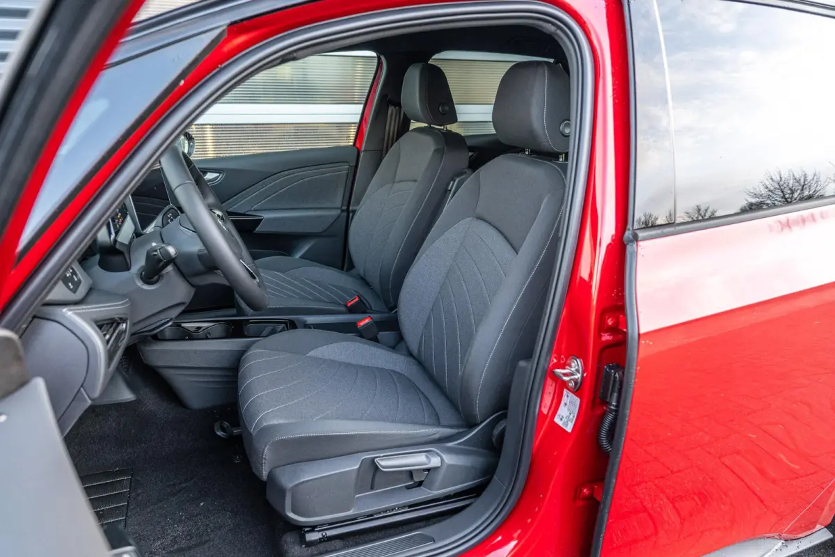 170pk Limited Edition 52 kWh | Steunhaak | Comfort Pakket