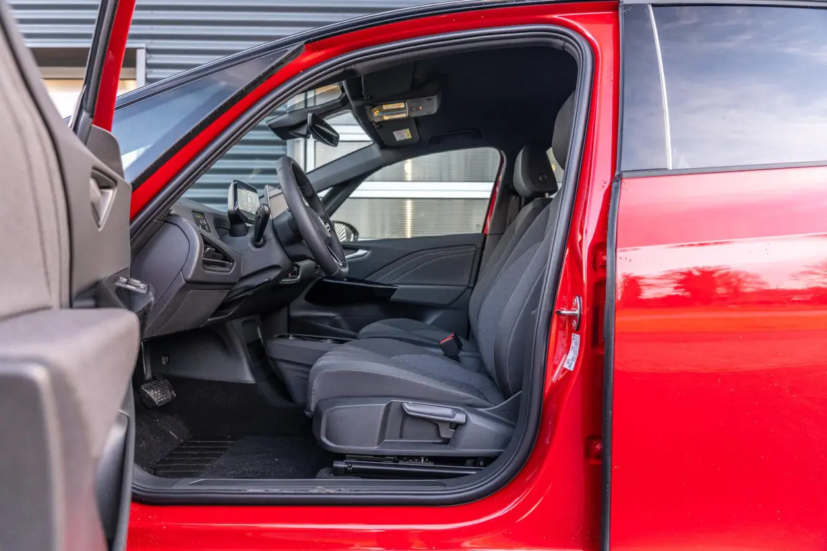 170pk Limited Edition 52 kWh | Steunhaak | Comfort Pakket