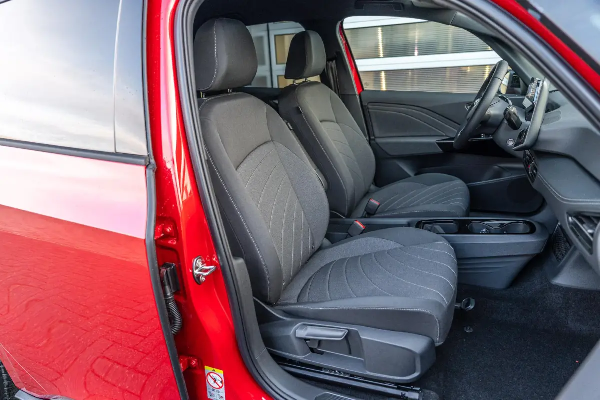 170pk Limited Edition 52 kWh | Steunhaak | Comfort Pakket