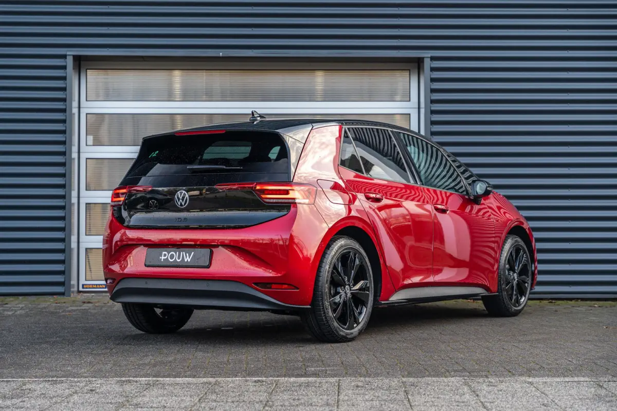170pk Limited Edition 52 kWh | Steunhaak | Comfort Pakket