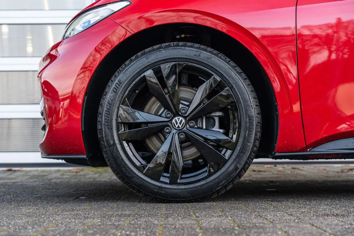 170pk Limited Edition 52 kWh | Steunhaak | Comfort Pakket