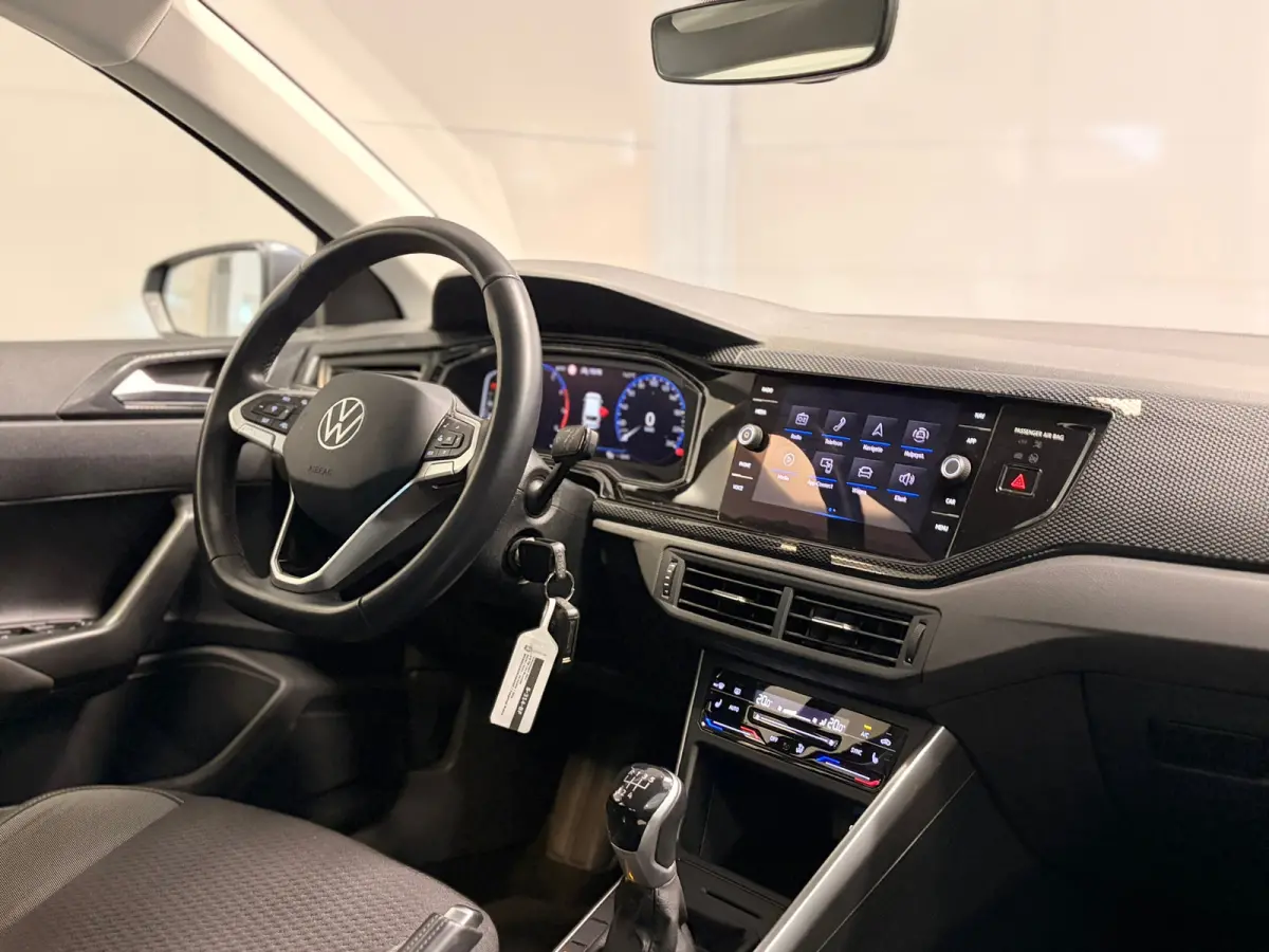 1.0 TSI Life Business | CAMERA | NAVI | CAR PLAY |
