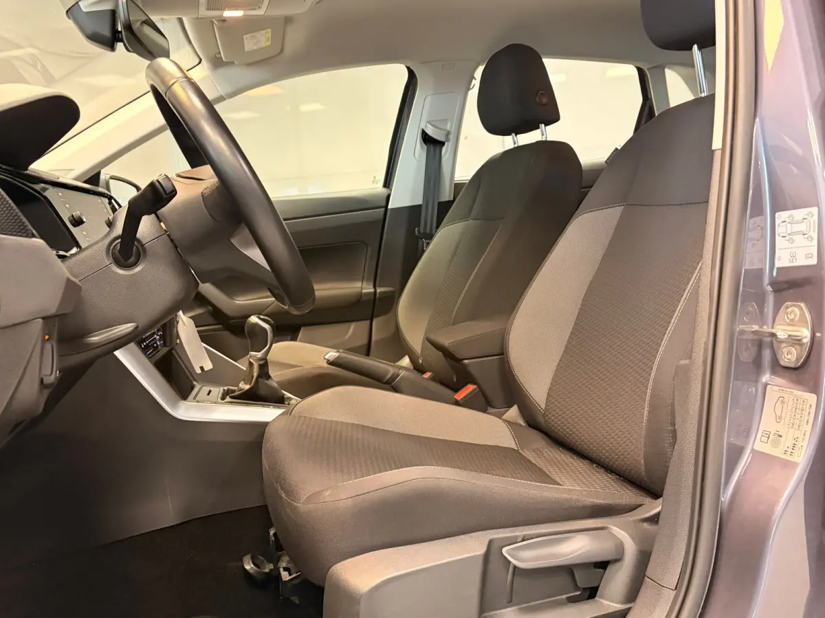 1.0 TSI Life Business | CAMERA | NAVI | CAR PLAY |