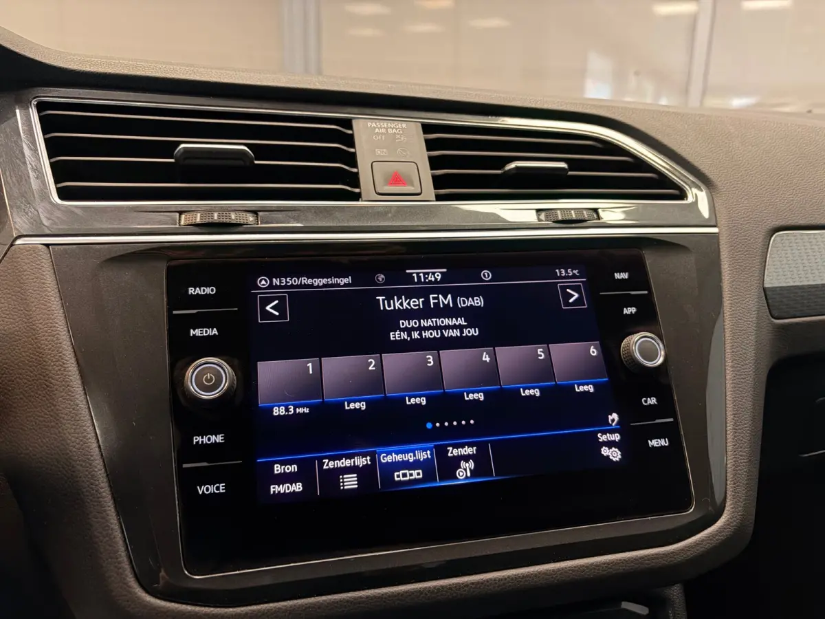 1.5 TSI Life Business | LED | ELEKTR. ACHTERKLEP | NAVI | CAR PLAY |