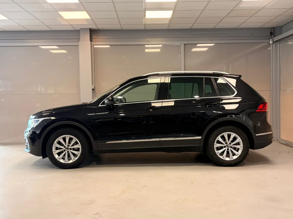 1.5 TSI Life Business | LED | ELEKTR. ACHTERKLEP | NAVI | CAR PLAY |