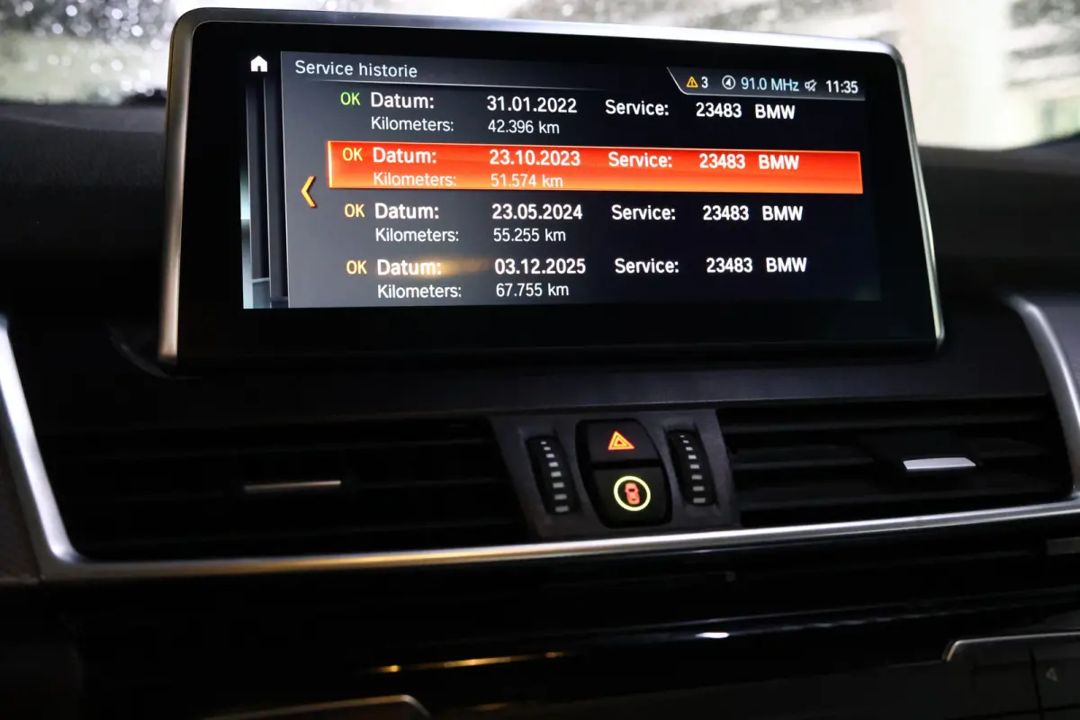 225xe M SPORT iPerform PLUGIN AUTOM PANO NAVI "20