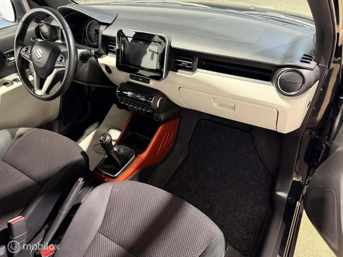 1.2 Business Edition Stijl CRUIS/CLIMA/CAMERA