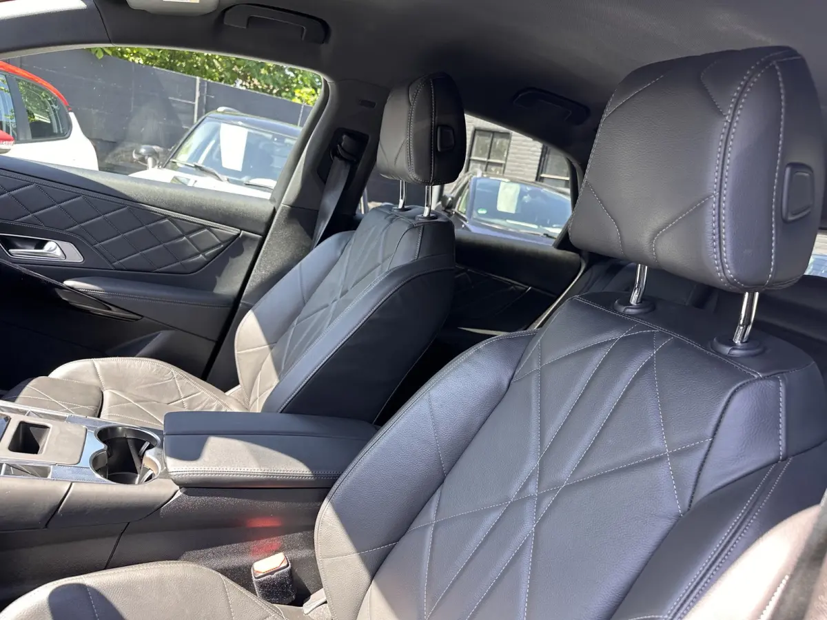 E-Tense 1.6 PHEV|225pk|Rivoli|Aut|Leder|