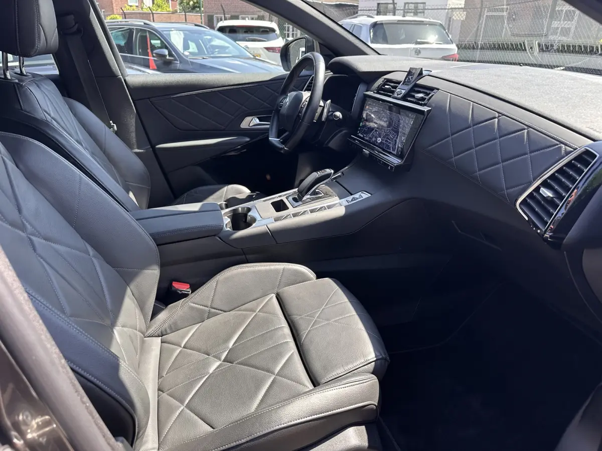 E-Tense 1.6 PHEV|225pk|Rivoli|Aut|Leder|