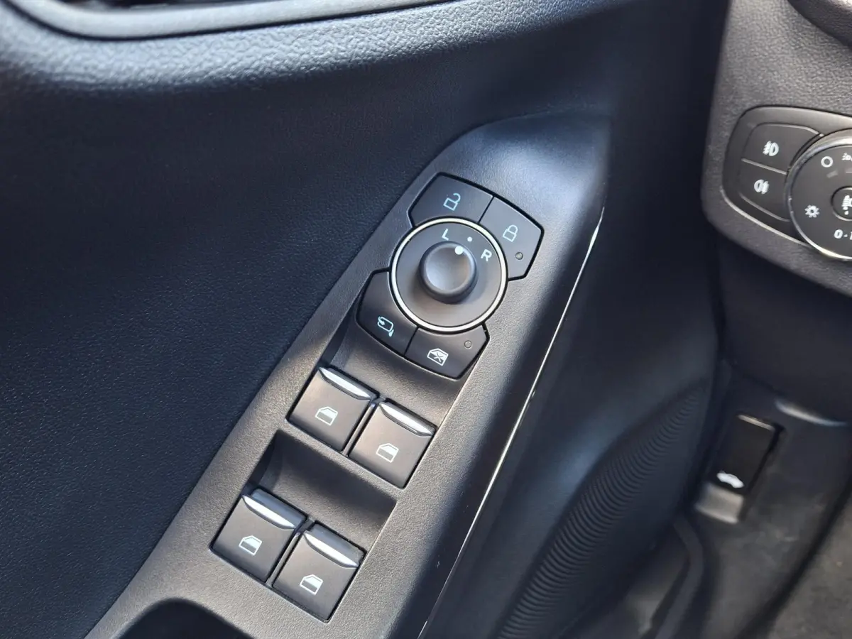1.0 EcoBoost ST-Line X | Panoranadak | Winterpack | Adaptive Cruise | B&O | Elektrische achterklep | Half Leder |