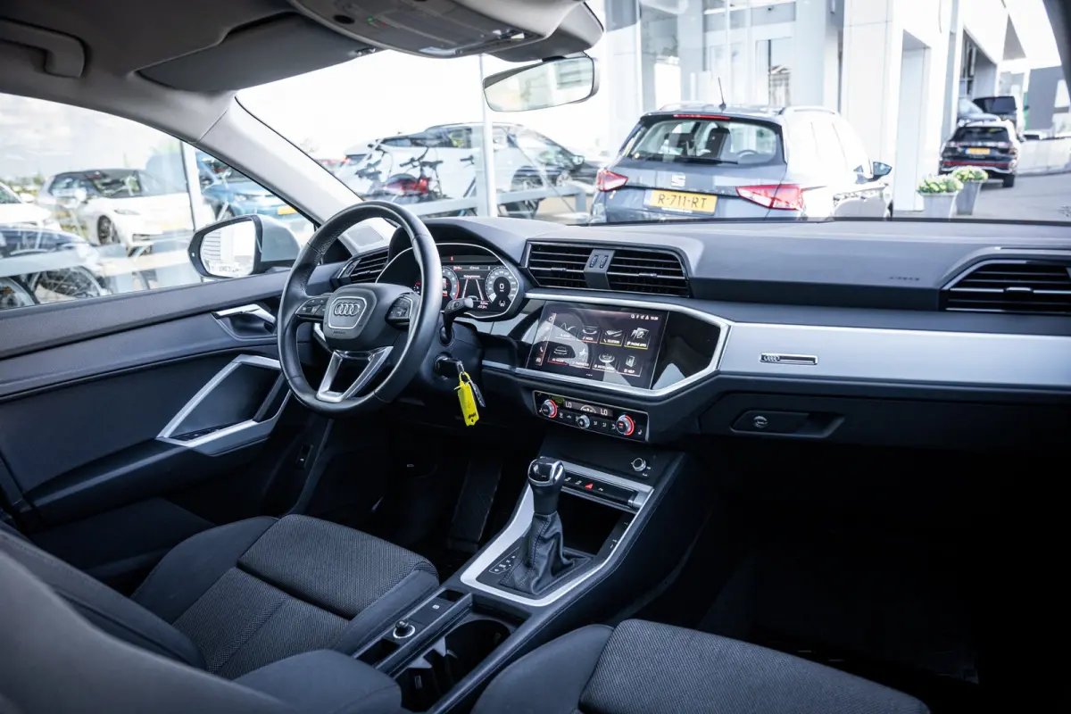 35 TFSI advanced | Achteruitrijcamera | Voorstoelen verwarmd | wegklapbare trekhaak