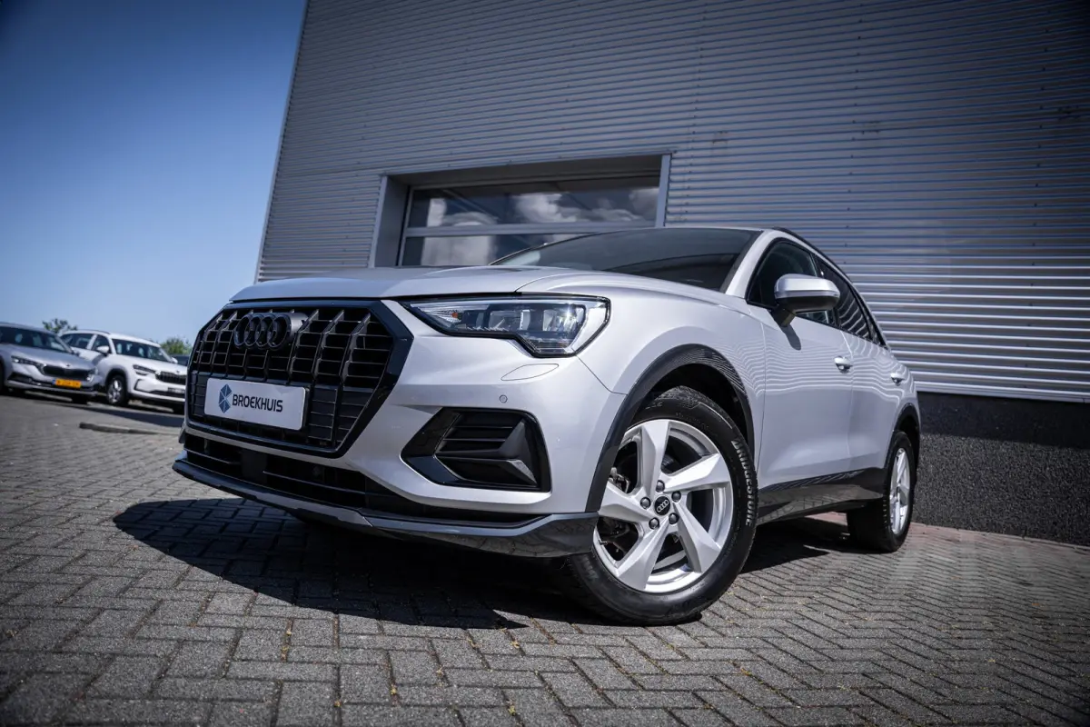 35 TFSI advanced | Achteruitrijcamera | Voorstoelen verwarmd | wegklapbare trekhaak
