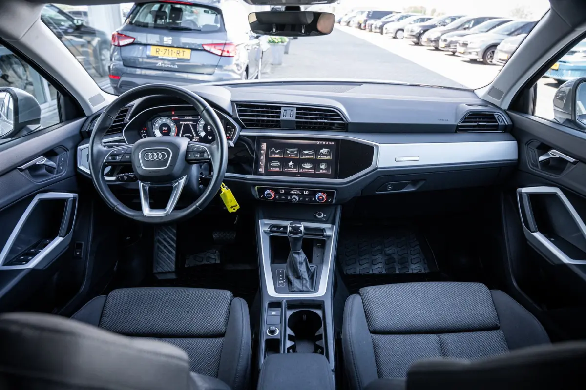 35 TFSI advanced | Achteruitrijcamera | Voorstoelen verwarmd | wegklapbare trekhaak