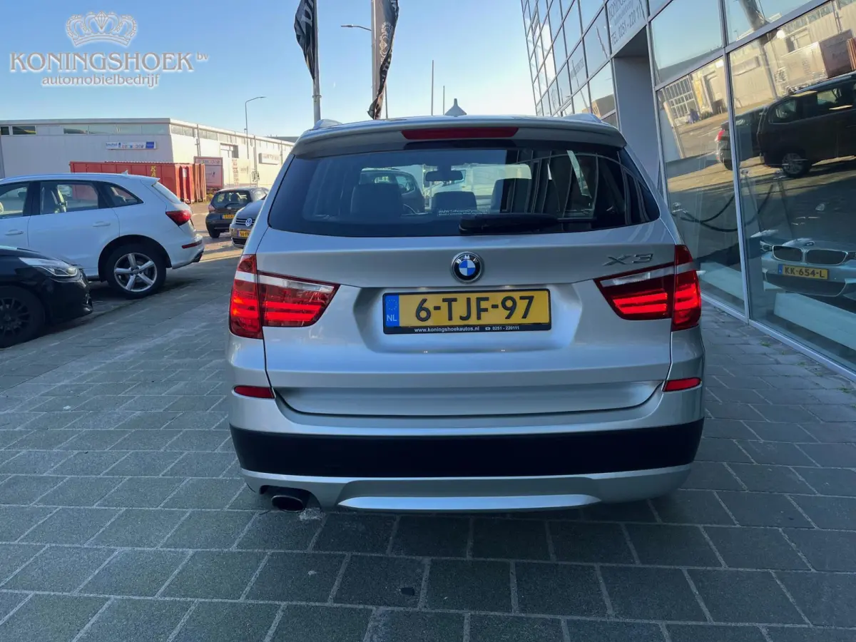 XDrive20i High Executive