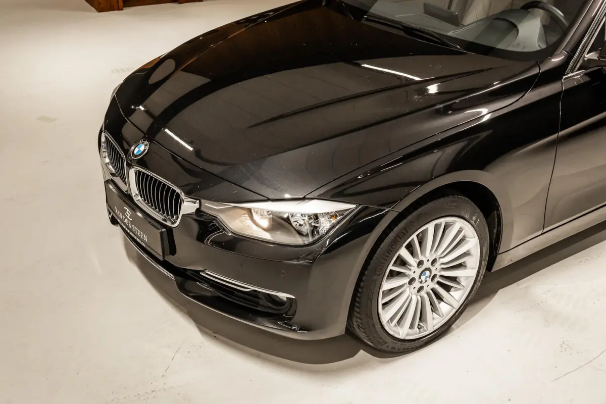 328i xDrive High Executive Leder | Dealer Onderhouden