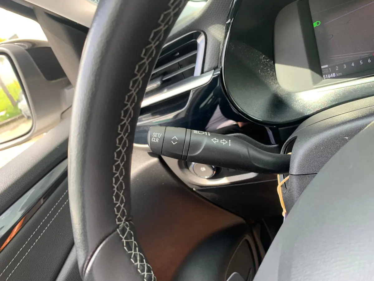 1.2 Elegance Airco | AppleCarplay/ Android Auto | Cruise Control | DAB | LED | LMV 16" | Navi | PDC Achter |