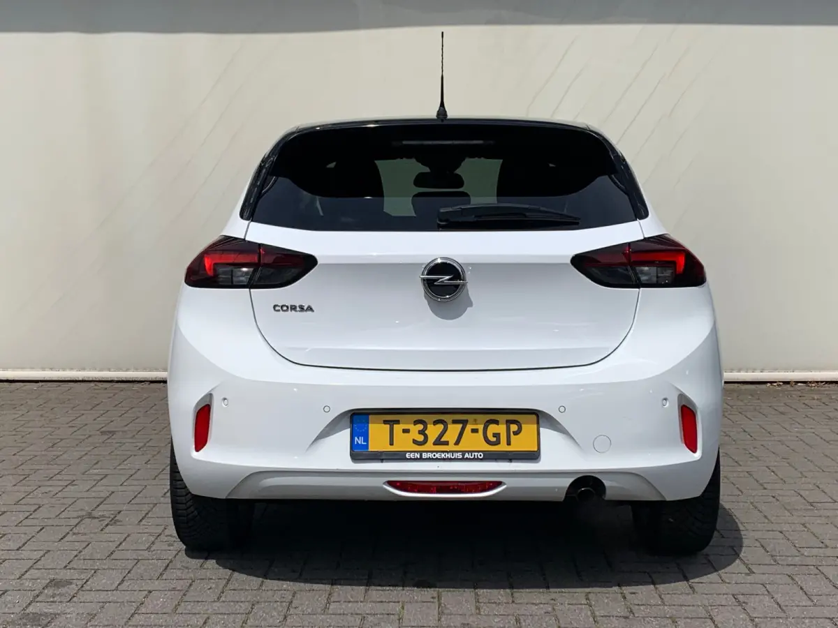 1.2 Elegance Airco | AppleCarplay/ Android Auto | Cruise Control | DAB | LED | LMV 16" | Navi | PDC Achter |