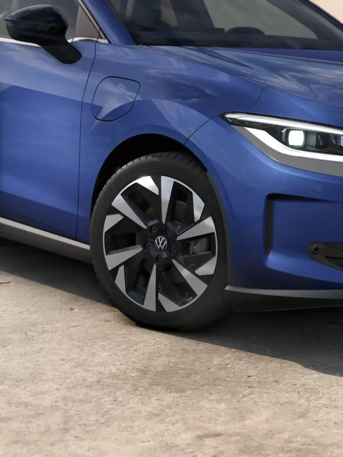 Style First Edition 211pk 52 kWh | Massage | 360 Camera