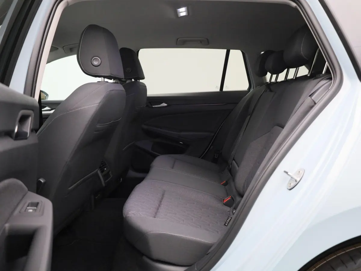 1.5 eTSI Life Edition 116 PK Automaat | IQ Light | Apple Carplay draadloos | 360 Camera | Keyless access | Achterklep elektrisch | Ruiten getint | Stoelverwarming | Android Auto draadloos | 