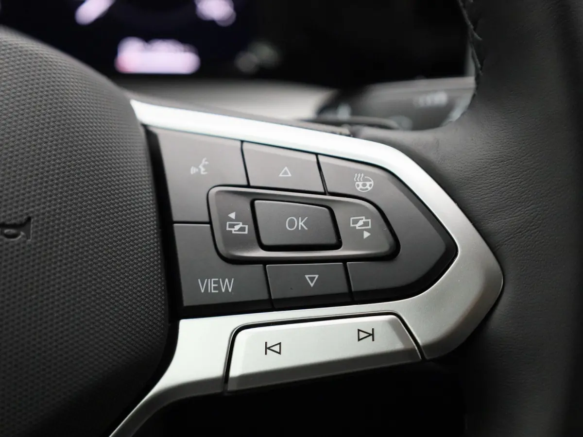 1.5 eTSI Life Edition 116 PK Automaat | IQ Light | Apple Carplay draadloos | 360 Camera | Keyless access | Achterklep elektrisch | Ruiten getint | Stoelverwarming | Android Auto draadloos | 