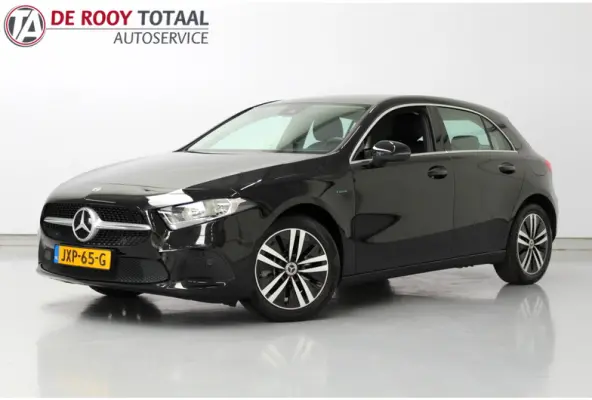 250 e 161PK, RIJKLAAR | HYBRIDE | DEELS LEER | STOELVERWARMING | STANDKACHEL | CARPLAY | NAVI