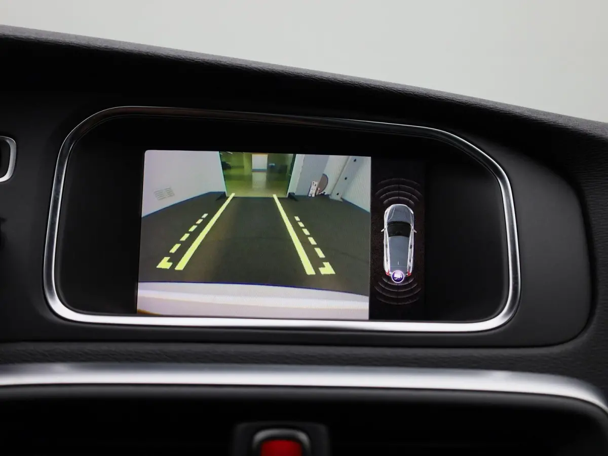 1.5 T3 Polar+ Sport AUTOMAAT | PANORAMADAK | HALF-LEDER | CLIMATE CONTROL | NAVIGATIE