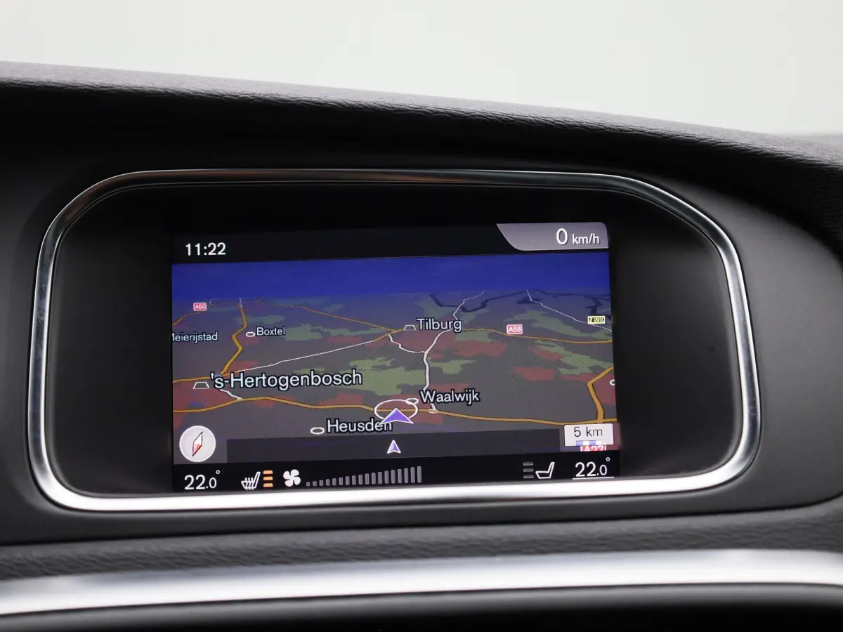 1.5 T3 Polar+ Sport AUTOMAAT | PANORAMADAK | HALF-LEDER | CLIMATE CONTROL | NAVIGATIE