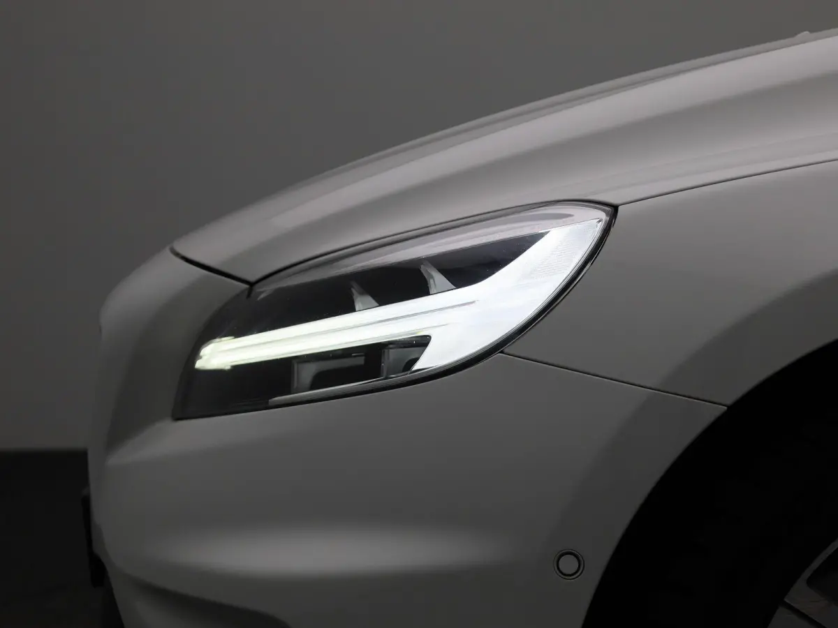 1.5 T3 Polar+ Sport AUTOMAAT | PANORAMADAK | HALF-LEDER | CLIMATE CONTROL | NAVIGATIE