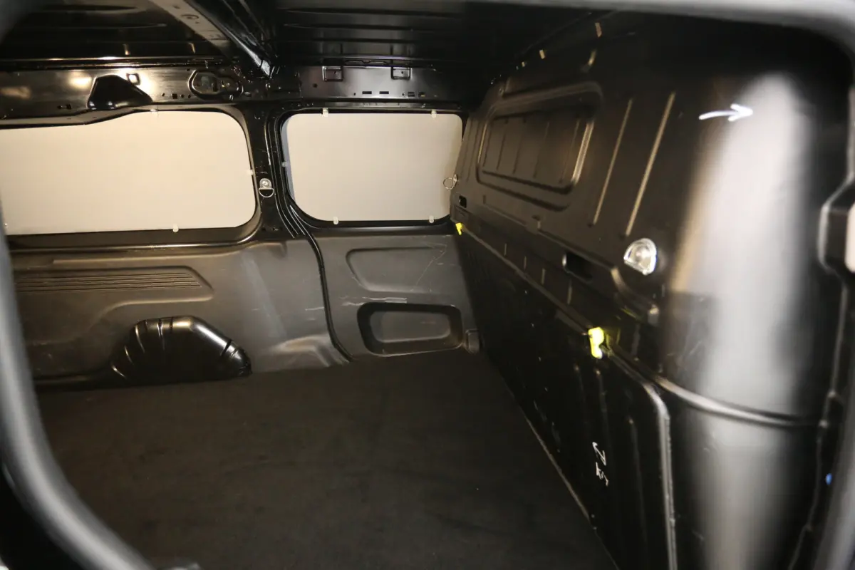1.5 BlueHDI EAT8 130PK Innovation L2 | Automaat | Airco | 3 Zits | Camera | Cruise | Carplay | Parkeersens.
