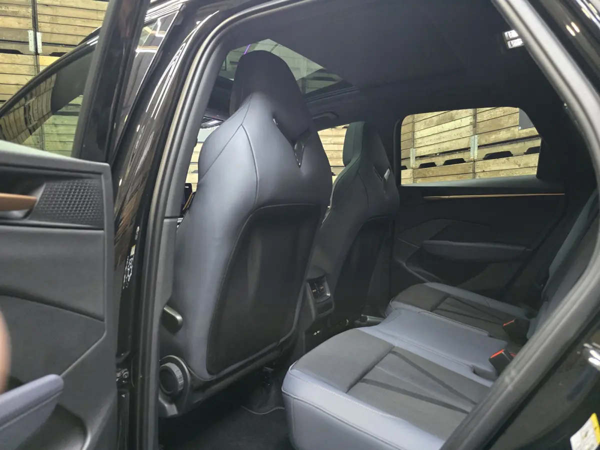 1.5 TSI e-Hybrid VZ Performance Pano Sennheiser Matrix Trekhaak
