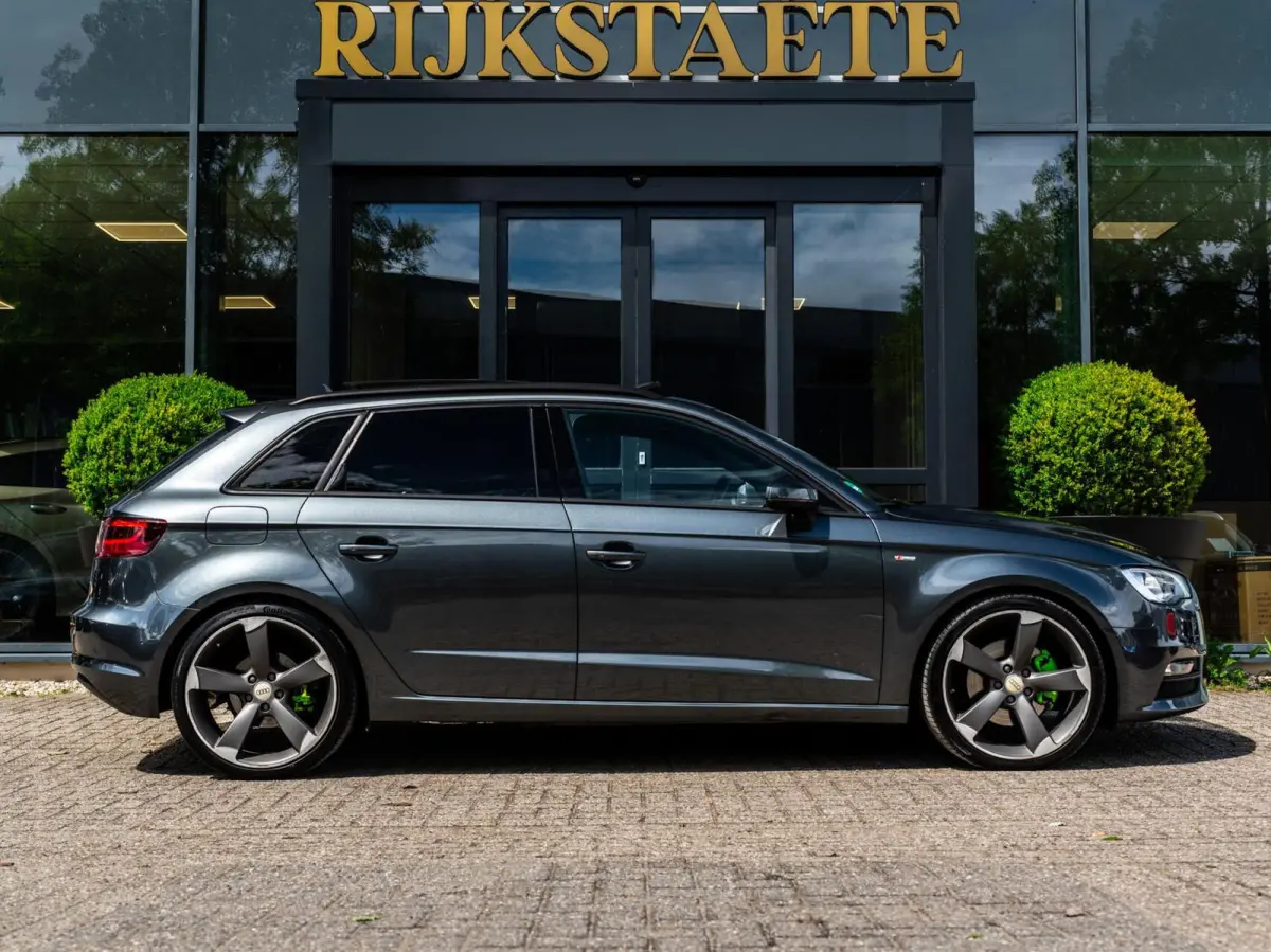 1.8 TFSI S-Line|PANO|STOELV|19'|PDC|CRUISE