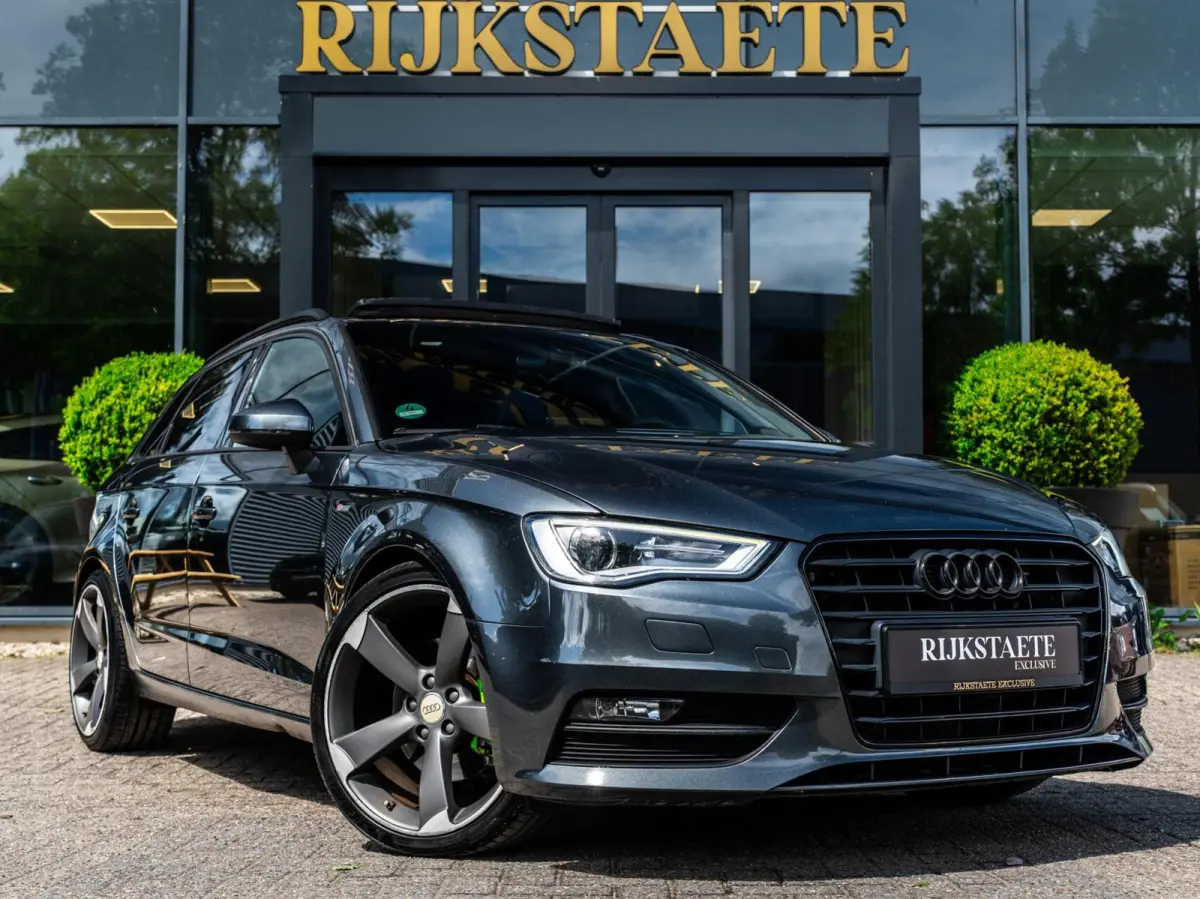 1.8 TFSI S-Line|PANO|STOELV|19'|PDC|CRUISE