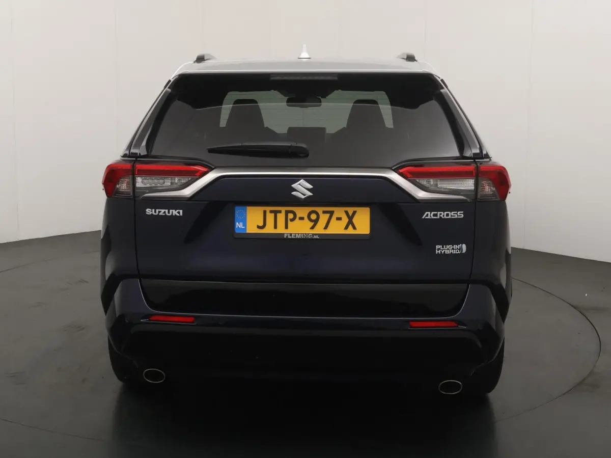 2.5 Plug-in Hybrid Style