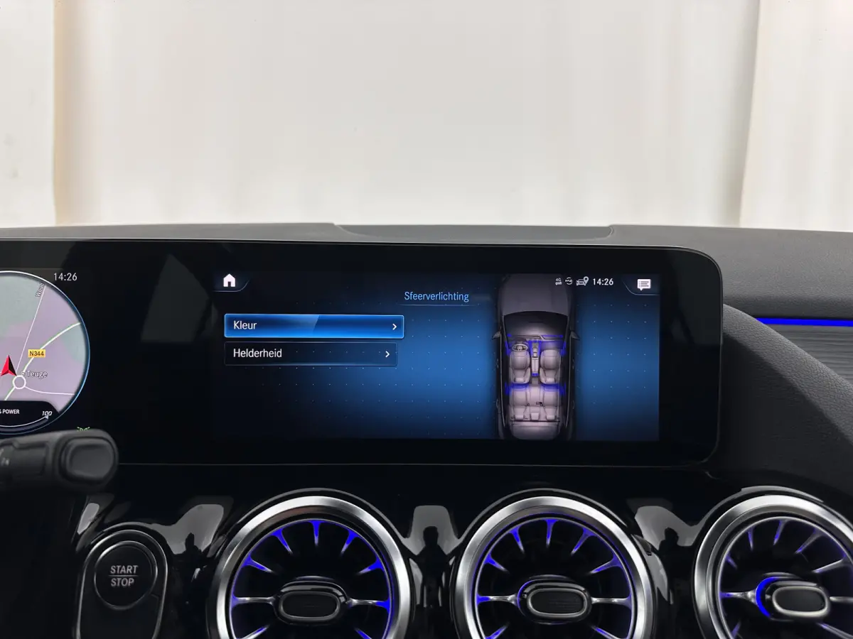 350 4MATIC Luxury Line 67 kWh [ 3-Fase-11kW ]{SoH-94%} (INCL-BTW) *HEATPUMP | LEATHER | FULL-LED | BLINDSPOT | WIDESCREEN-DIGICOCKPIT | HEATED-SPORTSEATS | CAMERA | NAVI-FULLMAP | DAB | AMBI