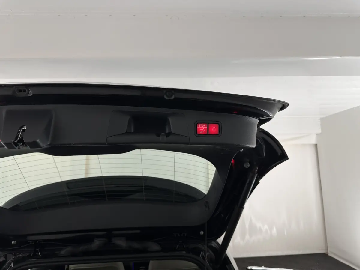350 4MATIC Luxury Line 67 kWh [ 3-Fase-11kW ]{SoH-94%} (INCL-BTW) *HEATPUMP | LEATHER | FULL-LED | BLINDSPOT | WIDESCREEN-DIGICOCKPIT | HEATED-SPORTSEATS | CAMERA | NAVI-FULLMAP | DAB | AMBI